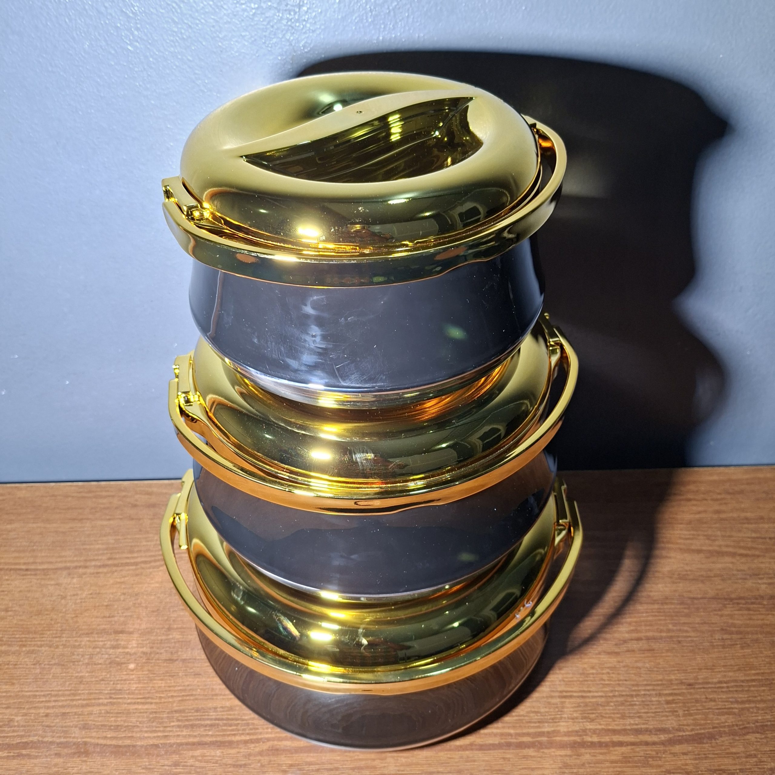 RÉCHAUDS & CHAFINGf DISHES